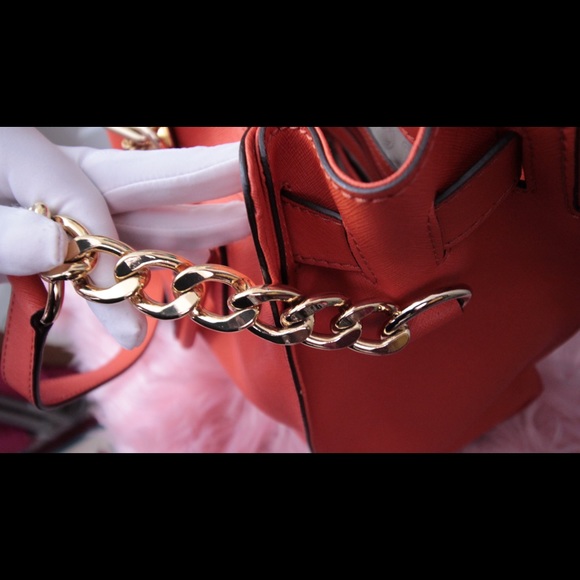 MK Hamilton - Picture 6 of 10